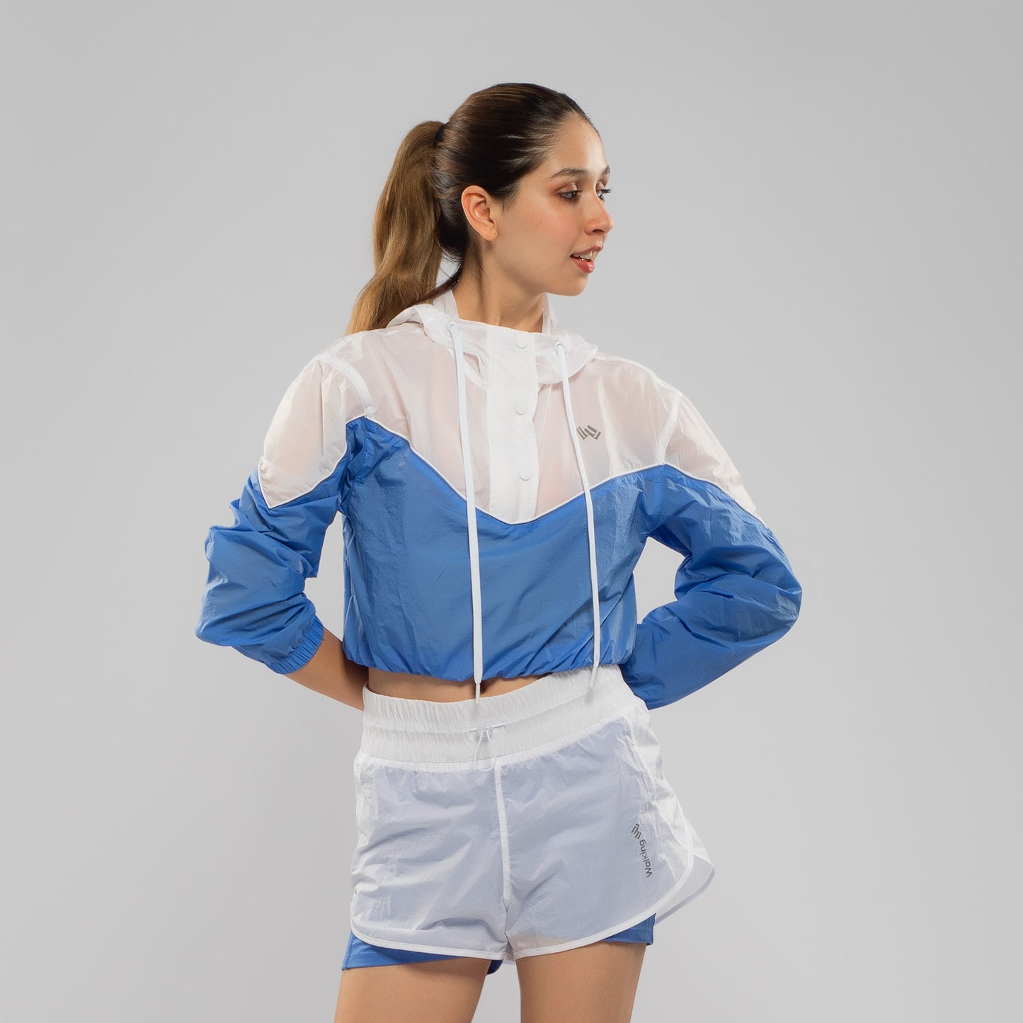 Casaca y Short Deportivo Mujer Azul / Blanco Walking MFS24321